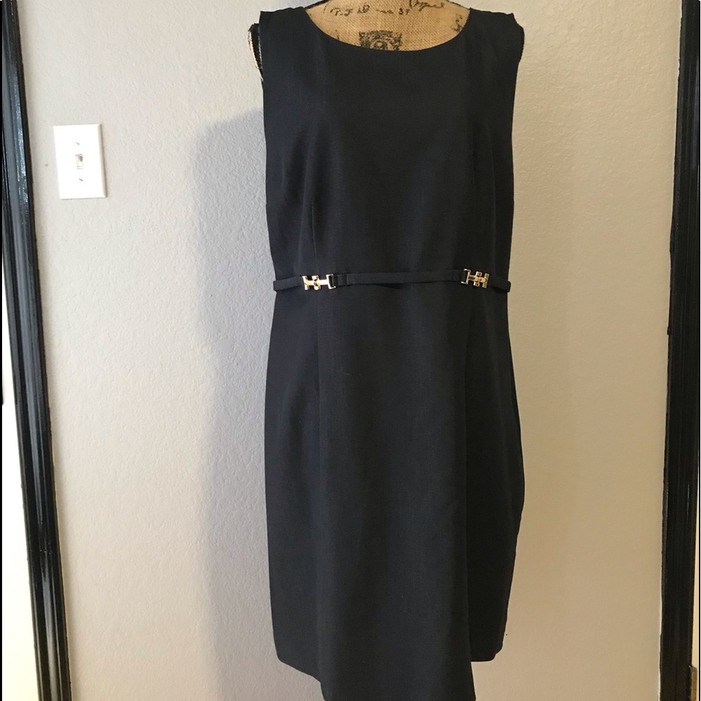 Dana Buchman lightweight denim dress